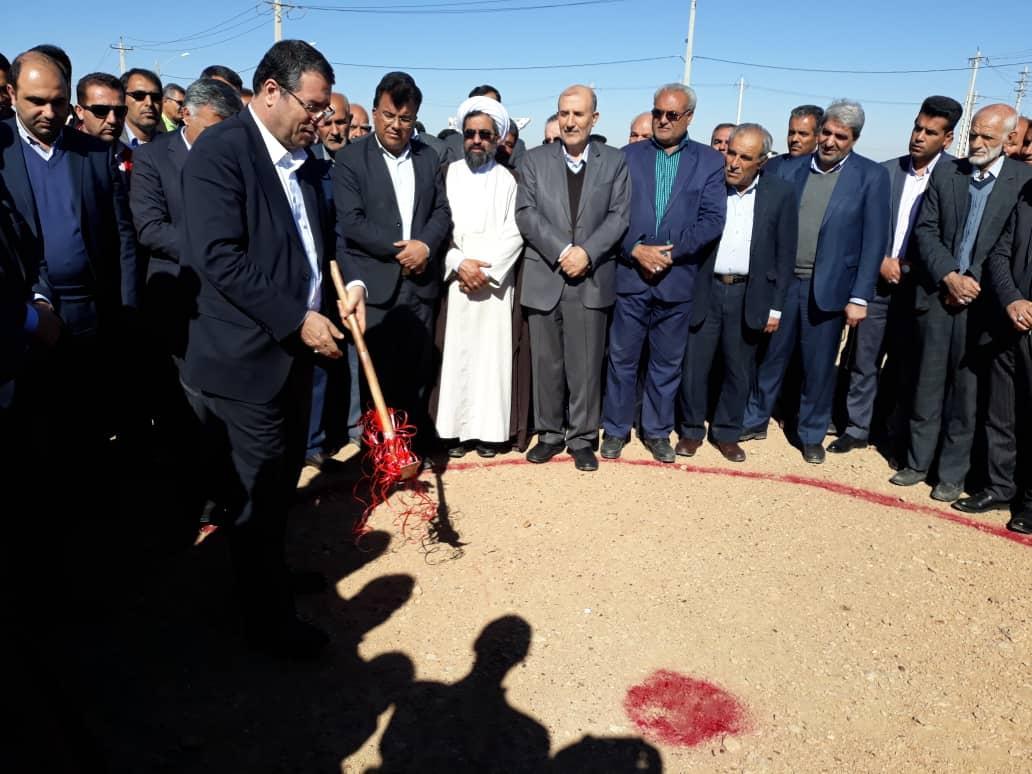 با حضور وزیر صمت؛ آغاز عملیات اجرایی 2 طرح صنعتی در شهرستان خرامه با حضور وزیر صمت؛ شروع عملیات اجرایی 2 طرح صنعتی در شهرستان خرامه