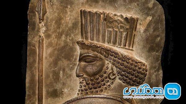 سرباز هخامنشی تا پایان دی در برج میلاد است سرباز هخامنشی تا انتها دی در برج میلاد است