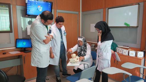 فعالیت های آموزشی و درمانی دانشجویان علوم پزشکی در بیمارستان امام خمینی شروع می گردد