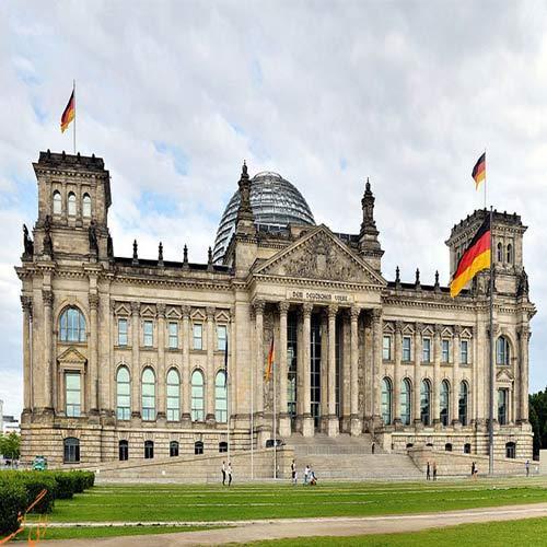 ساختمان رایشتاگ (Reichstag) مجلس برلین (تور ارزان آلمان)