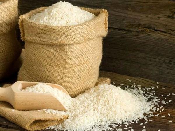 توزیع 200 هزار تن برنج خارجی تا شب عید
