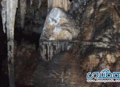 غار مظفر سهلک یکی از جاذبه های دیدنی استان فارس است