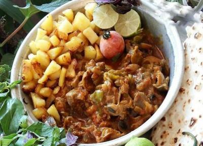 طرز تهیه خوراک سنگدان مرغ نرم و لذیذ با پیاز داغ و مخلفات دیگر